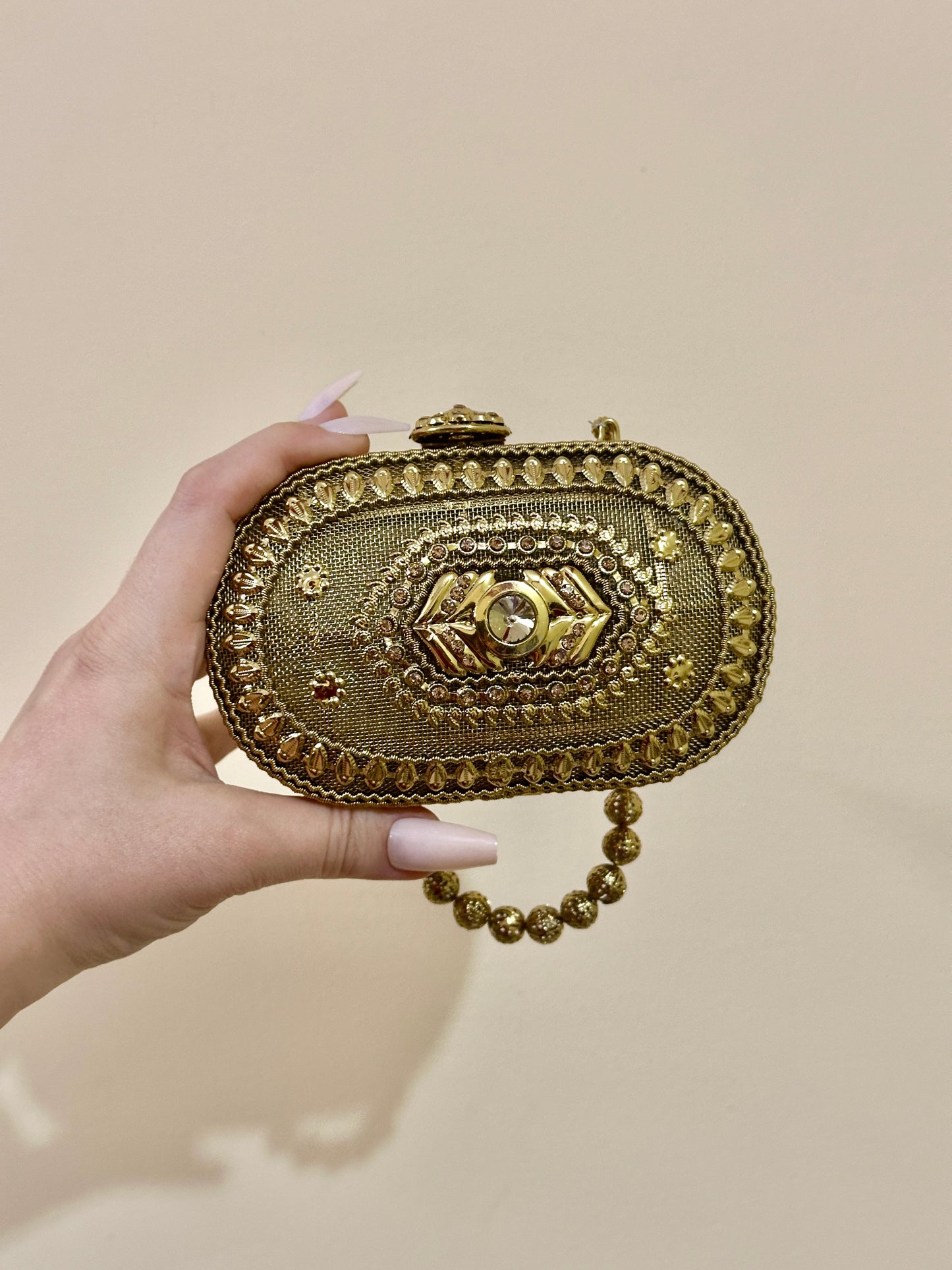 LUMI&CO CLASSIC GOLDEN CLUTCH