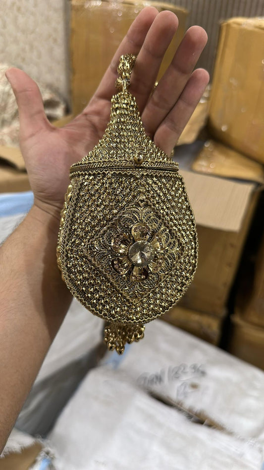 POCKET SHAPE METAL INDIAN CLUTCH